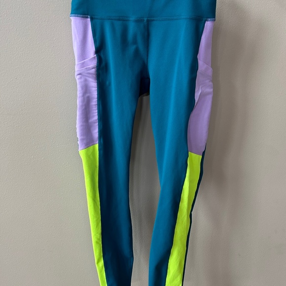 Women’s Fabletic tights - Picture 1 of 3